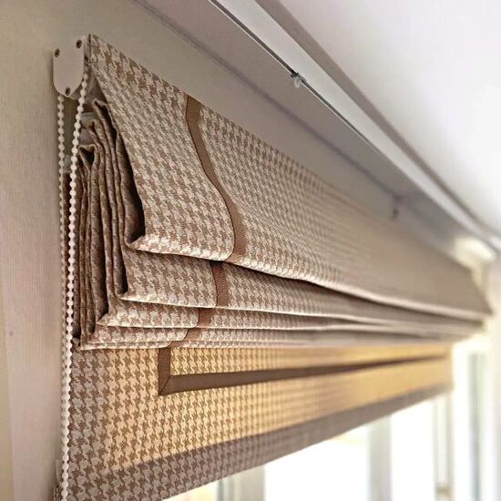 Римские шторы с электроприводом