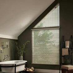 Деревянные жалюзи на мансардные окна Деревянные жалюзи на мансардные окна цена. Купить в «Мастерская Жалюзи»